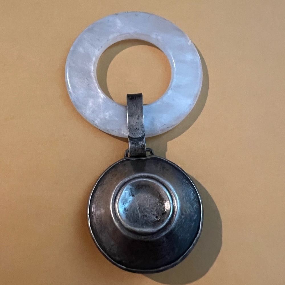 1930 vintage sterling silver lullaby mother of Pearl teething ring/rattle